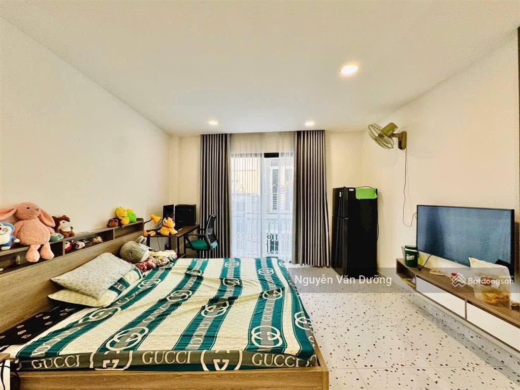 Không bỏ lỡ! phố đặng văn ngữ, lô góc 2 thoáng, đẹp ở ngay, cách ô tô 30m, gần hồ, pl sạch, 39m2*5t