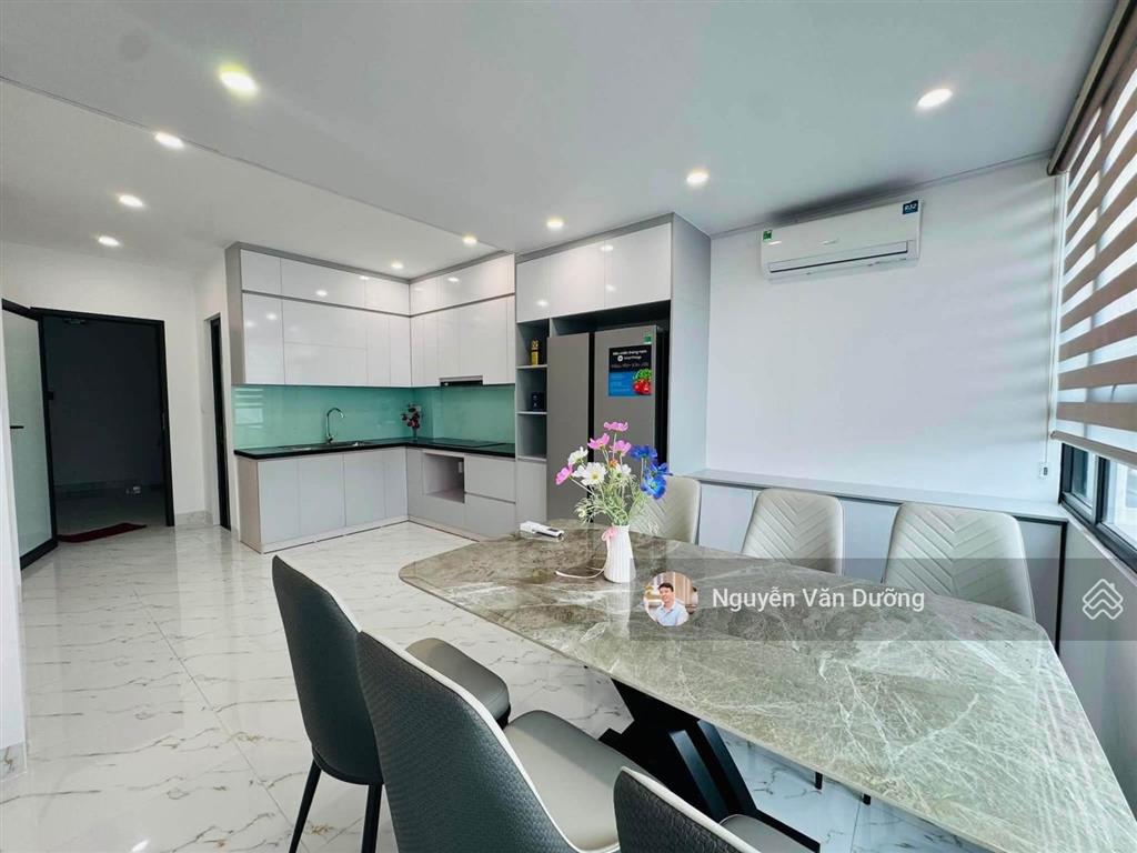 Vip! phố huỳnh thúc kháng, tháng máy xịn, full nội thất, gần ô tô, ngõ thông bàn cờ, 39m²*6t