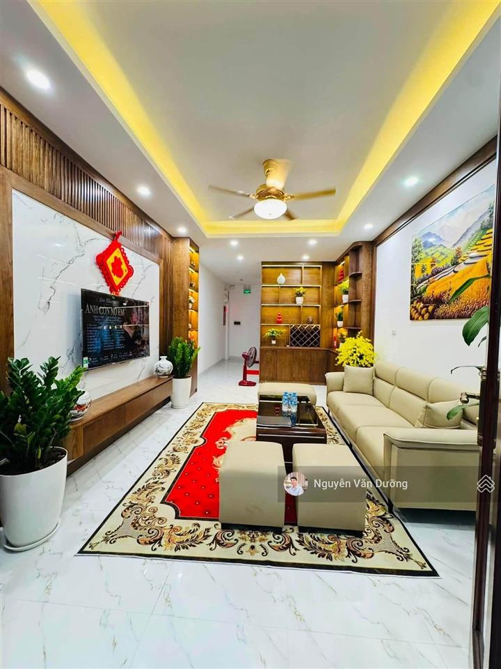 Vip! phố huỳnh thúc kháng, tháng máy xịn, full nội thất, gần ô tô, ngõ thông bàn cờ, 39m²*6t