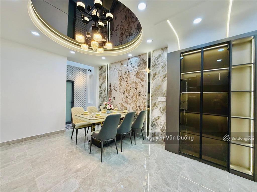 Bán nhà! phố cát linh, nhà mới lô góc, ô tô tránh, ngõ 3 gác thông thoáng gần phố, dt 42m2 * 5 tầng