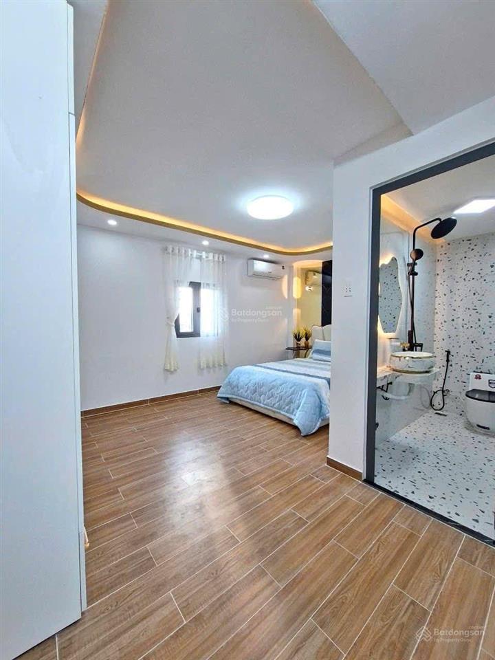 Quá mê! phố nguyên hồng, 35m ra ô tô, ngõ rộng thông, sát phố, nhà mới đẹp, sổ vuông, 42m2 * 5t