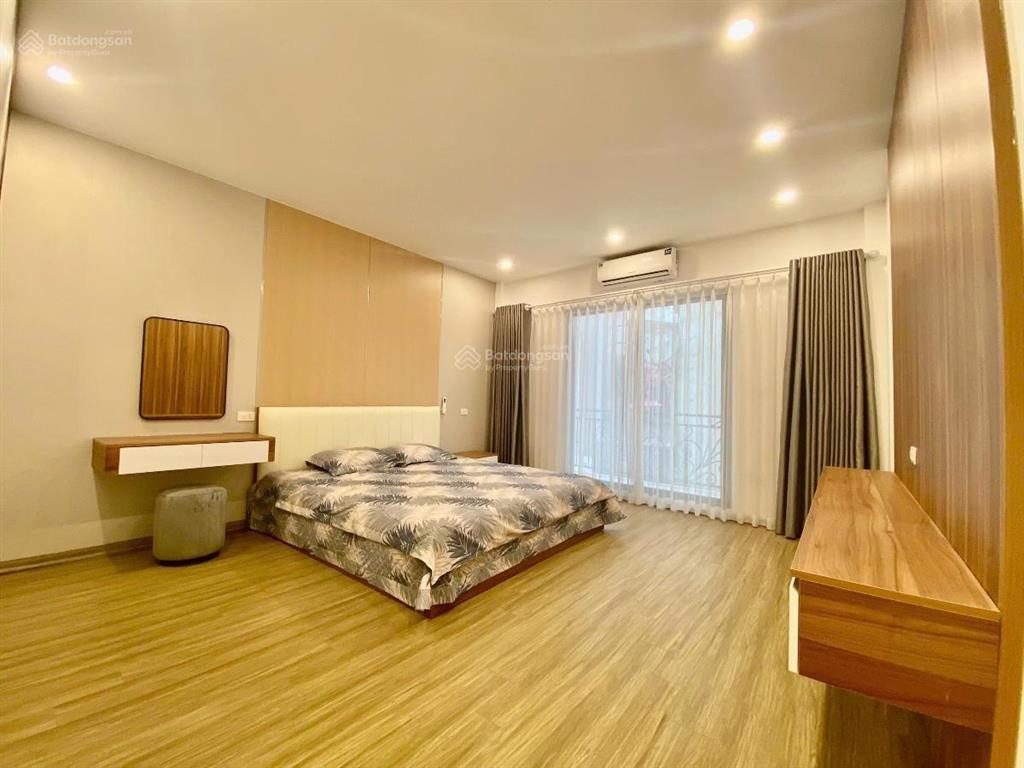 Giảm chào 1 tỷ! phố xã đàn,thang máy xịn, ngõ thông gần phố, ô tô cách 30m, full nt, sổ đẹp,39m2*6t