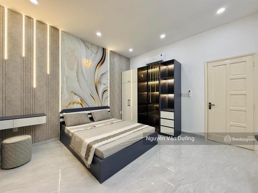 Giá cực sốc! ngọc khánh, gần phố 15m ra ô tô tránh, an sinh đỉnh, gần chợ, ngõ rộng thoáng, ở sướng