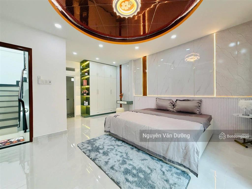 Khó tìm! phố vũ ngọc phan, ngõ thông kinh doanh, gần phố, ô tô 40m, sân xe riêng, nở hậu, 41m2*5t