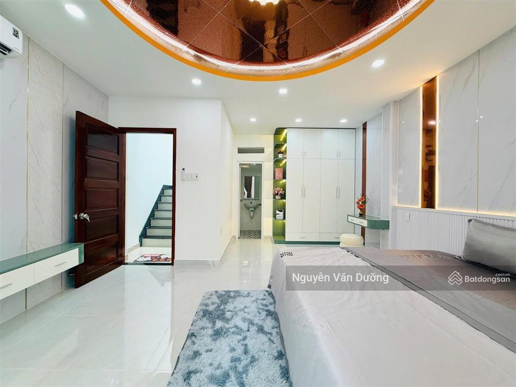 Khó tìm! phố vũ ngọc phan, ngõ thông kinh doanh, gần phố, ô tô 40m, sân xe riêng, nở hậu, 41m2*5t