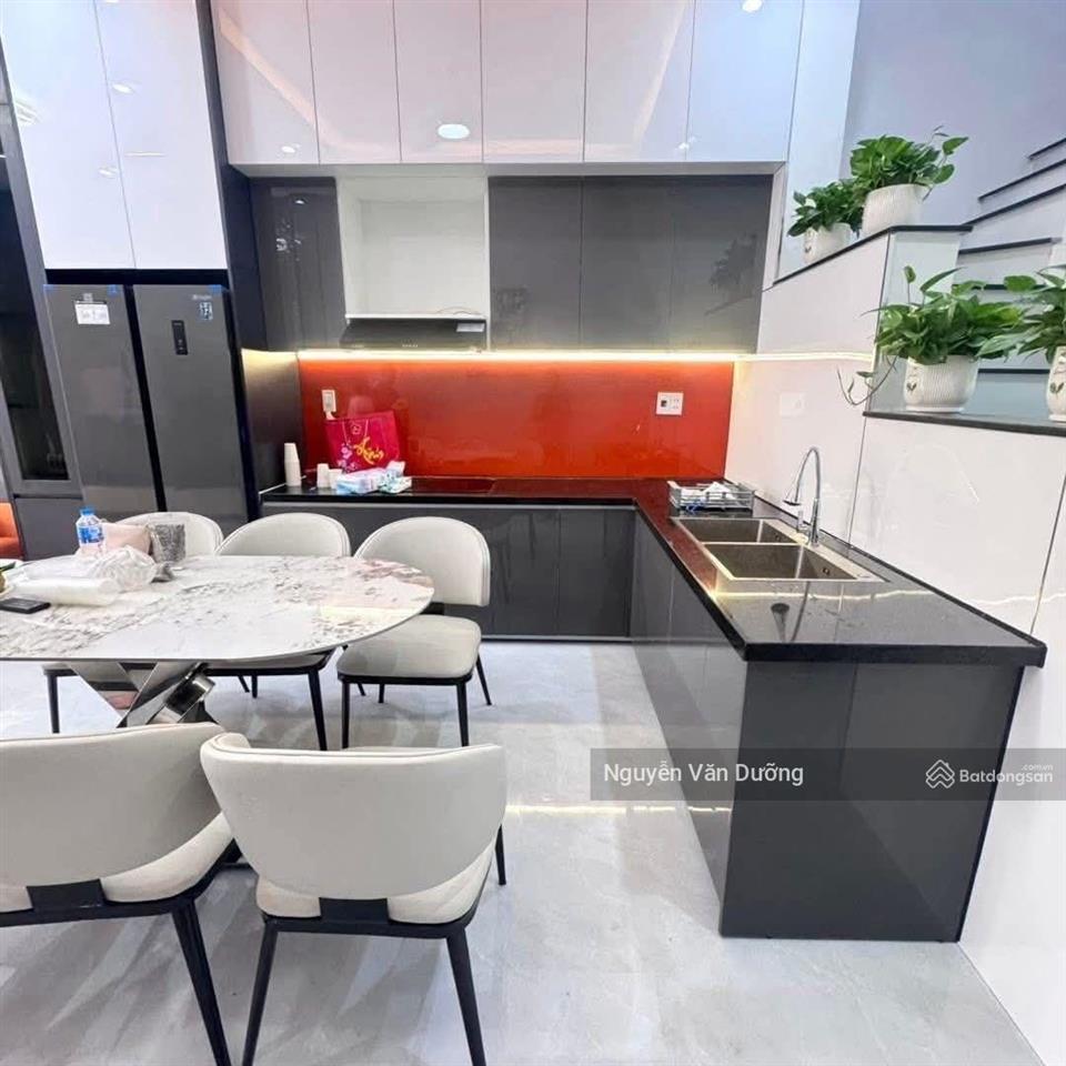 Bán gấp nhà phố tôn thất tùng, sát đh y, mặt ngõ thông, kinh doanh tốt, nhà mới ở ngay, 42m2*5t