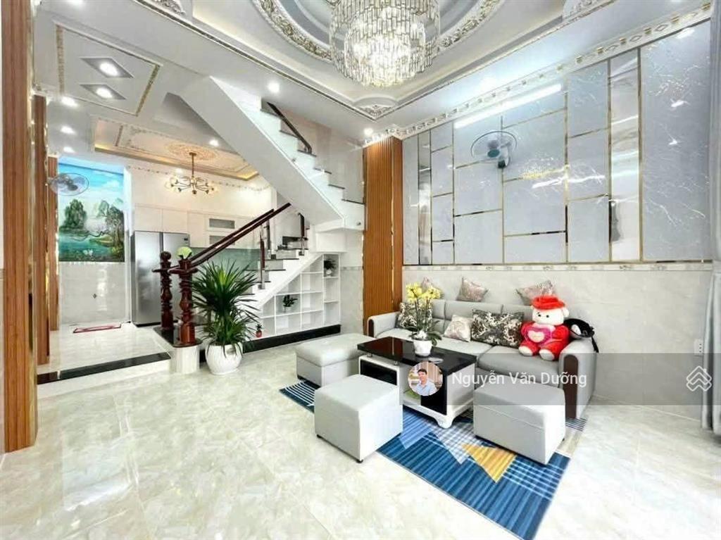 Quá đỉnh! phố nguyễn ngọc vũ, 2 thoáng ở ngay, ô tô đỗ 5m, sát mặt phố, sân xe riêng, 42m2*6t