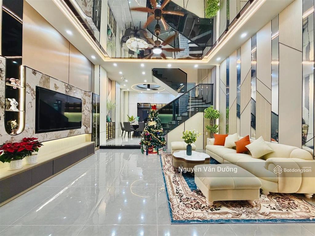 Siêu phẩm! trường chinh, lô góc 2 thoáng, nhà đẹp ở luôn, ngõ thông rộng, cách ô tô 40m, dt 45m2*5t