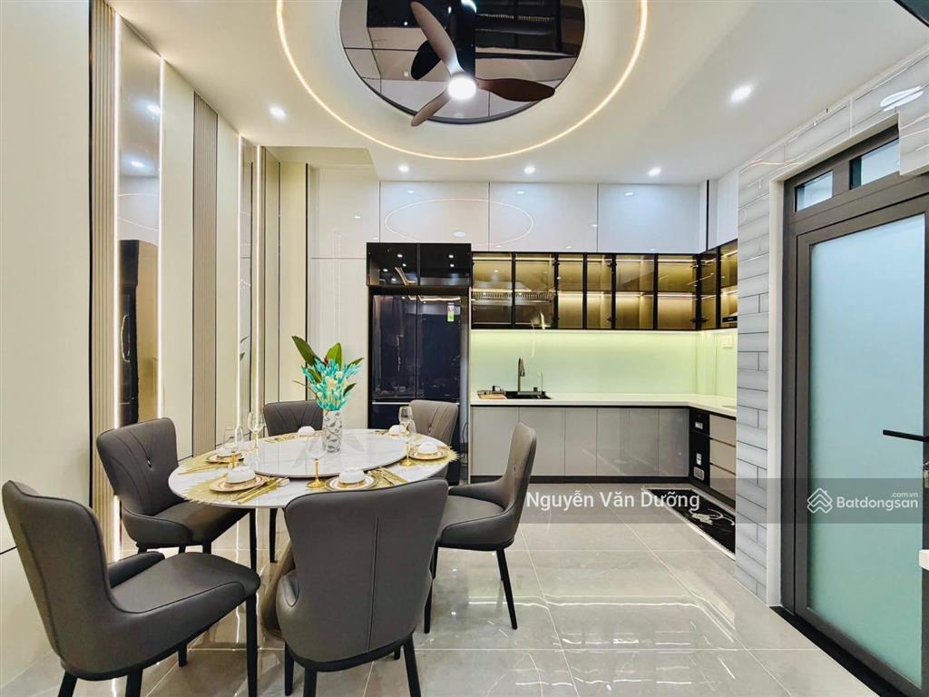 Siêu phẩm! trường chinh, lô góc 2 thoáng, nhà đẹp ở luôn, ngõ thông rộng, cách ô tô 40m, dt 45m2*5t