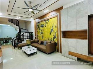 Bán gấp! phố thái hà, dân xây chắc chắn, ngõ thông, 30m ra phố, ba gác đỗ, ở luôn, sân xe,42m2 * 5t