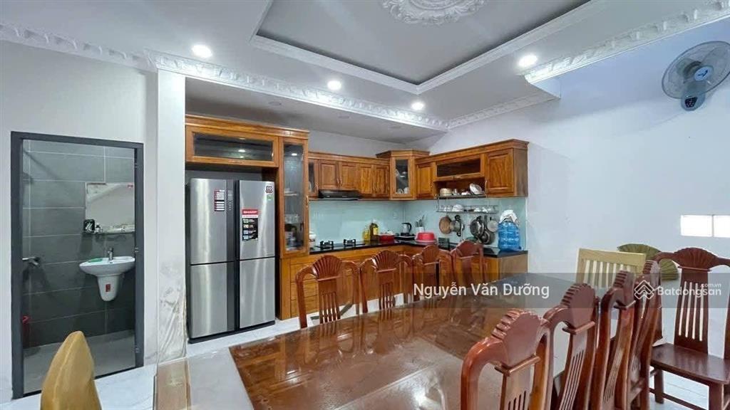 Hiếm có! lô góc phố huỳnh thúc kháng, ngõ 3 gác thông, dân xây, sân xe riêng, 35m ô tô, 42m2 5t
