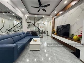 Giảm sâu! nhà phố trần hữu tước, ngõ nông, gần phố, gần hồ đắc di, sân xe riêng, dt 38m2 * 5t