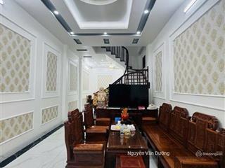 Siêu hiếm! nhà riêng phố thái thịnh, 20m ra ô tô, ngõ to thoáng, dân xây còn mới, 43m2 * 5t, 4pn