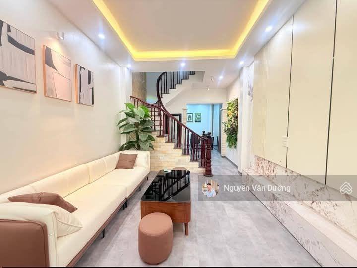Hạ chào 500tr! nhà riêng phố trung liệt, vài bước ra thái hà, tây sơn, dân xây, ô tô đỗ gần 40m2*5t