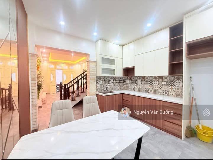 Hạ chào 500tr! nhà riêng phố trung liệt, vài bước ra thái hà, tây sơn, dân xây, ô tô đỗ gần 40m2*5t