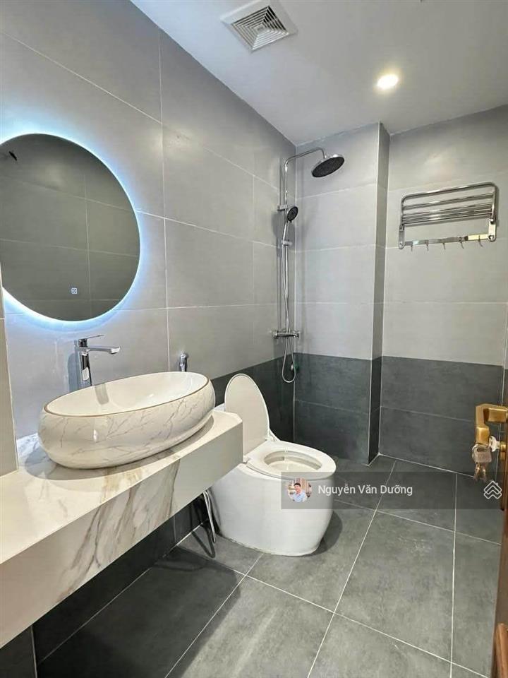 Chất quá! nhà riêng đặng tiến đông, thang máy, kinh doanh, ô tô sát nhà, sân xe riêng, 38m2 * 6t