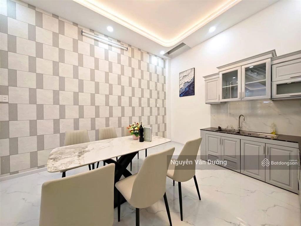 Siêu hiểm đường láng! 50m ra phố, ngõ thoáng ba gác tránh, dân xây ở ngay quy hoạch ổn định 42m2*5t