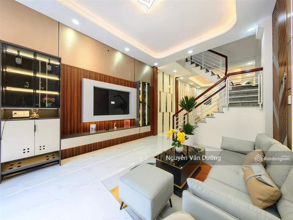 Siêu hiểm đường láng! 50m ra phố, ngõ thoáng ba gác tránh, dân xây ở ngay quy hoạch ổn định 42m2*5t