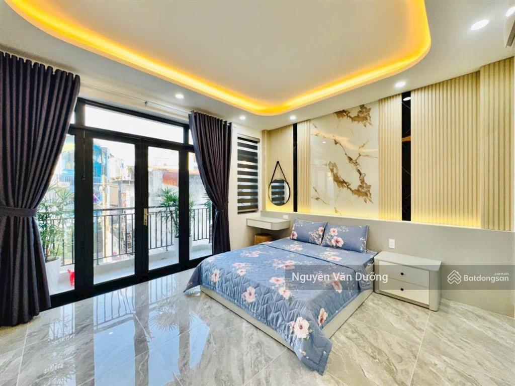 Bán nhà riêng phố phạm ngọc thạch  chùa bộc, 30m ra ô tô, ngõ ba gác, dân xây, sổ đẹp, 42m2*5t