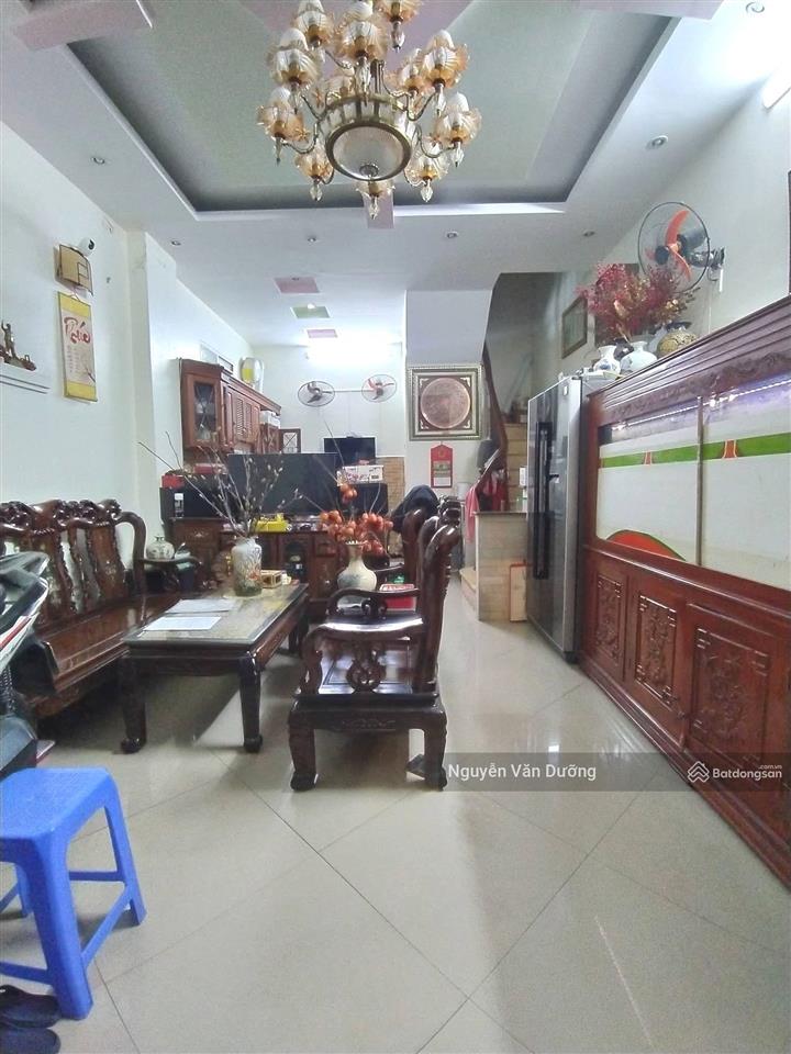 Bán nhanh! nhà phố nguyễn lương bằng, gần phố, ngõ 3 gác thông, 2 thoáng, sân xe, dân xây, 38m2*5t