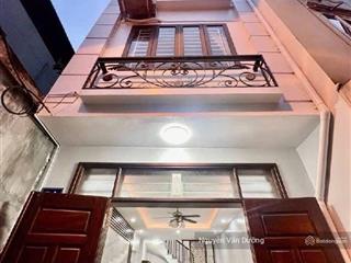 Nhà đẹp ở ngay phố xã đàn, nhà lô góc 2 thoáng, cách ô tô 40m, ngõ 3 gác thông gần mặt phố, 37m2*5t