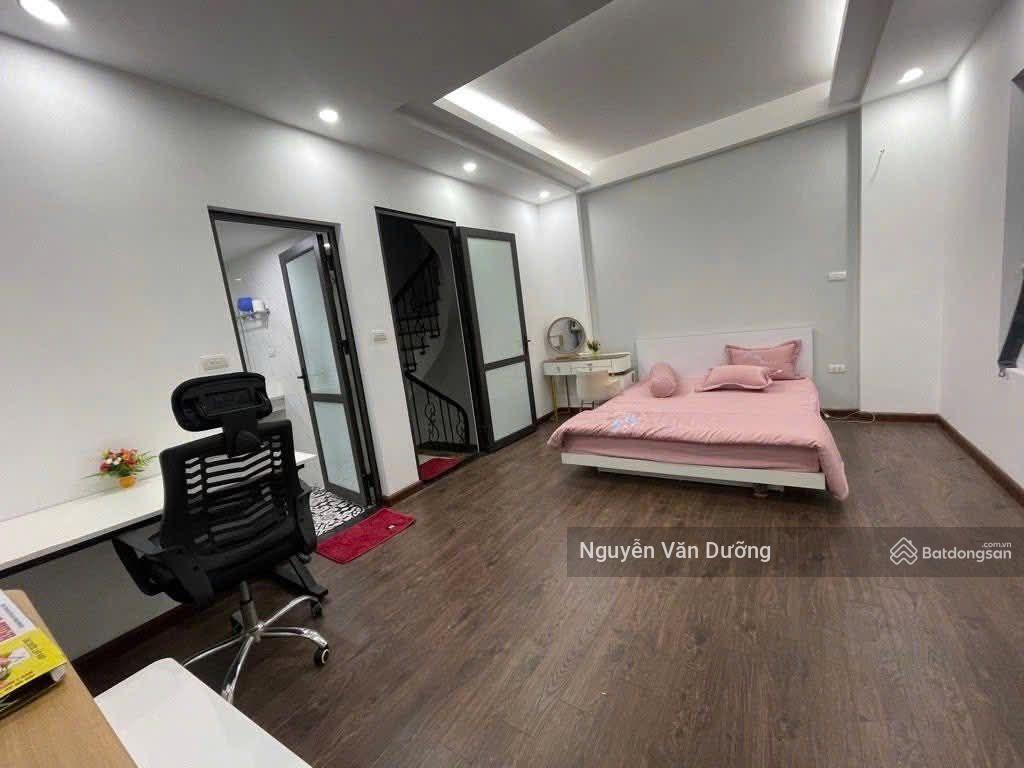 Bán nhanh lô góc nguyễn chí thanh, 40m ra phố, vf3 đỗ, ngõ thông, dân xây, không quy hoạch, 38m2*5t