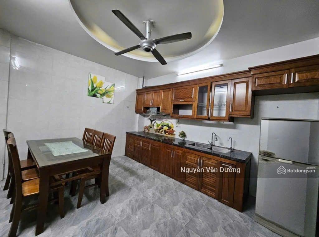 Giá cực ngon! mặt ngõ hào nam, ngõ 3m thông kinh doanh, gần ô tô, mới đẹp, dân xây, dt 38m2 * 5t