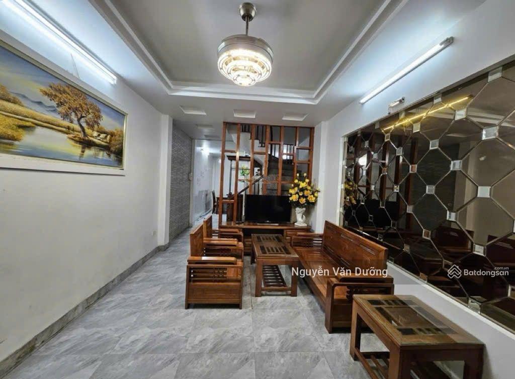 Giá cực ngon! mặt ngõ hào nam, ngõ 3m thông kinh doanh, gần ô tô, mới đẹp, dân xây, dt 38m2 * 5t