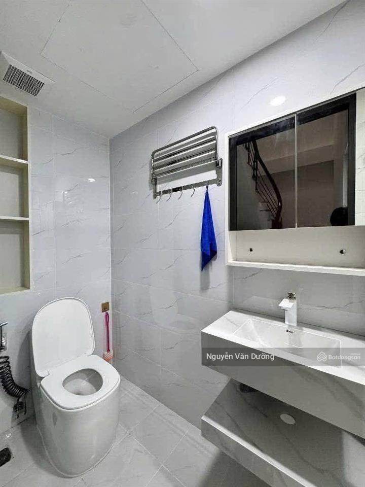 Bán gấp! nhà phố tây sơn, 39m2, 6 tầng thang máy, ngõ 3 gác thông, ô tô đỗ gần, dân xây chắc chắc