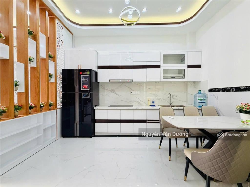 Nét căng! phố trung phụng, nhà mới ở ngay, thoáng 2 mặt, ngõ thông, sát phố, ô tô đỗ gần, 42m2*5t