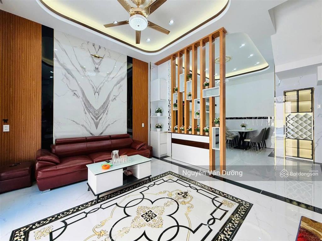 Nét căng! phố trung phụng, nhà mới ở ngay, thoáng 2 mặt, ngõ thông, sát phố, ô tô đỗ gần, 42m2*5t