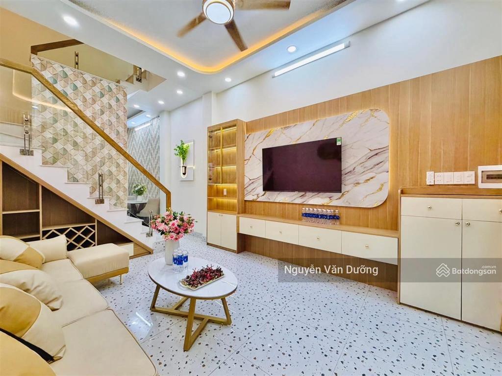 Bán nhà phố hào nam  an trạch, ngõ thông thoáng, 35m ô tô tránh, gần hoàng cầu, sân xe, 37m2*5t