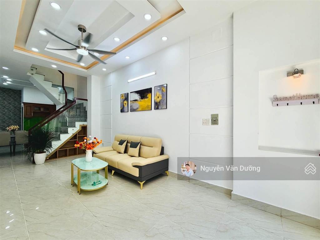 Giảm sốc! nhà riêng thịnh quang, 2 thoáng, 1p ra phố, nhà dân xây chắc chắn, sổ vuông đẹp 37m2 * 5t
