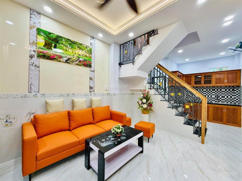 Nhỉnh 7 tỷ có nhà phố quan nhân, 3 thoáng ngõ rộng gần phố, nội thất đẹp ở ngay, 38m2*5t