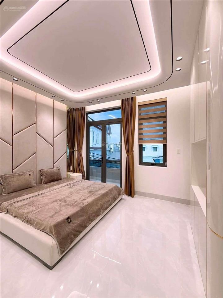 Siêu phẩm lê văn lương, nhà mới ở ngay, sát mặt phố, ô tô cách 20m, ko quy hoạch, 39m2 *5t