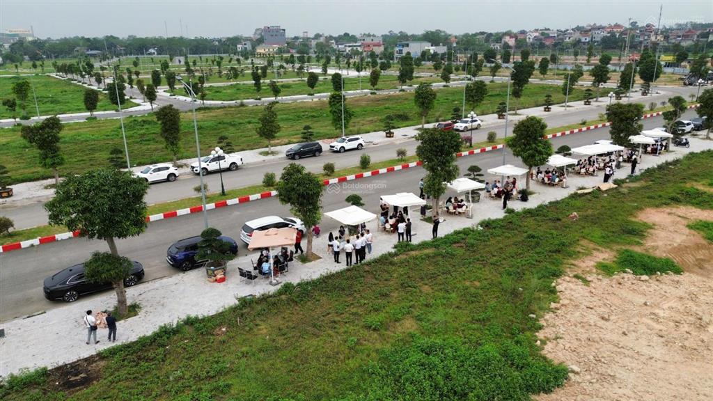 Bán đất nền dự án tại đất việt green park, giá ưu đãi 22 triệu / m2, 100 m2