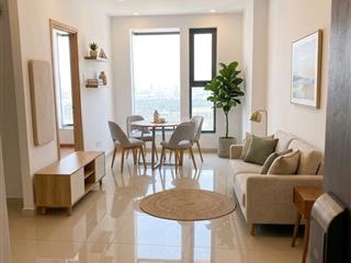 Ban căn 2pn la astoria tầng cao view sông thoáng mát giá tốt