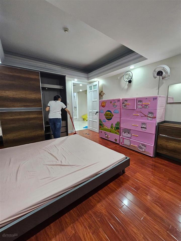 Cho thuê căn góc 3pn full nội thất giá 15 triệu