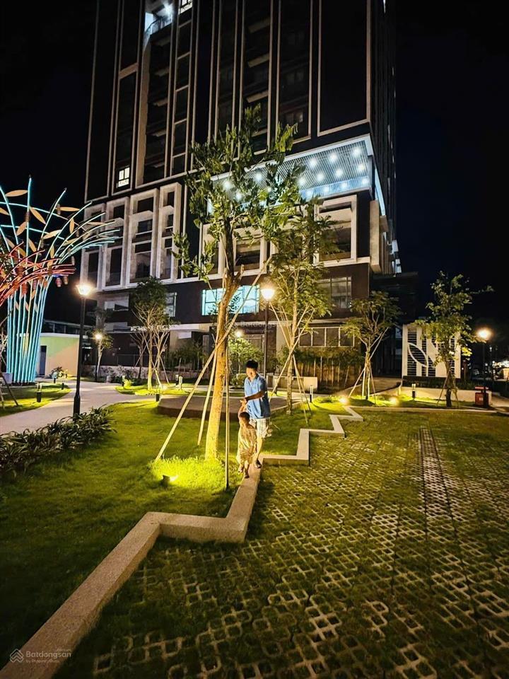 Chính chủ cho thuê căn hộ cao cấp full nội thất 2pn , 2wc  đa view cực chill trực diện cầu cần thơ
