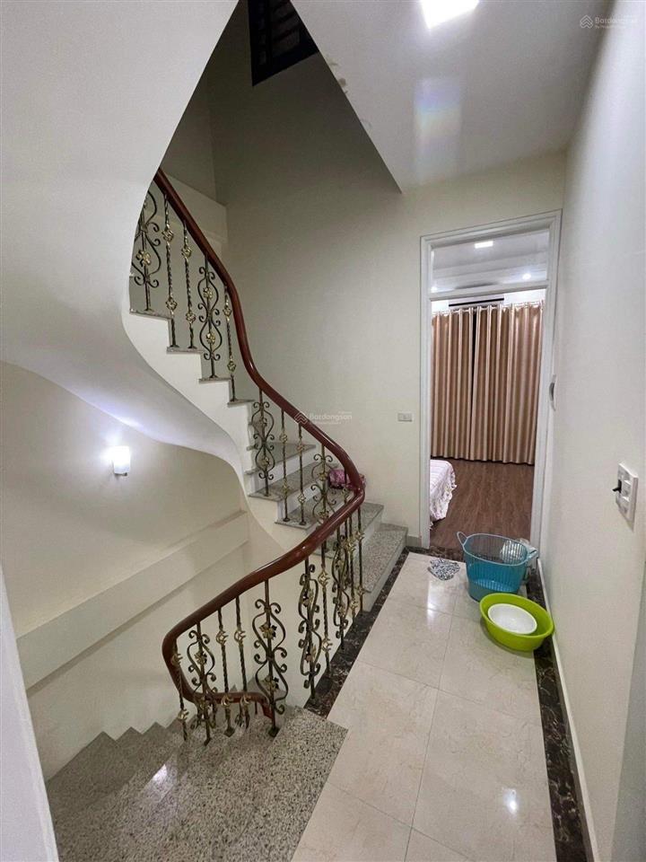 Bán gấp nhà đẹp văn quán 60m2, 5 tầng, mt 5m, ô tô ngủ nhà, kinh doanh, giá hơn 15 tỷ