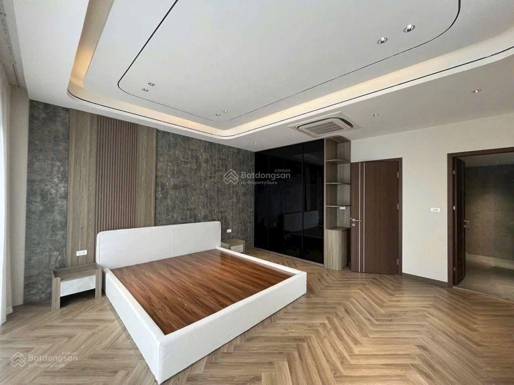 Còn sót lại căn duy nhất tại ngọc thuỵ 4 tầng full nội thất  giá 6,9 tỷ