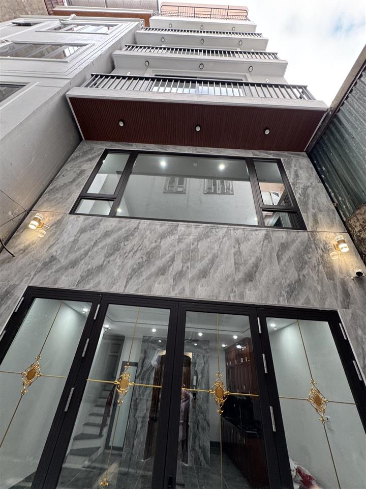 Còn sót lại căn duy nhất tại ngọc thuỵ 4 tầng full nội thất  giá 6,9 tỷ