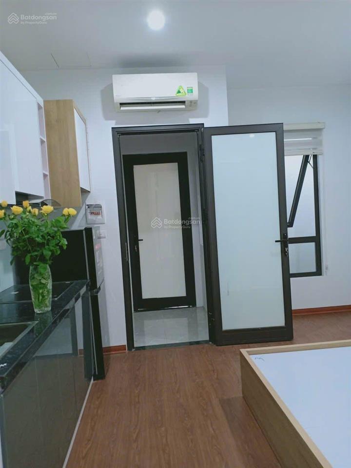 Cho thuê căn hộ dv tại 532 ngọc thụy  full đồ giá thuê 4,3 tr / tháng
