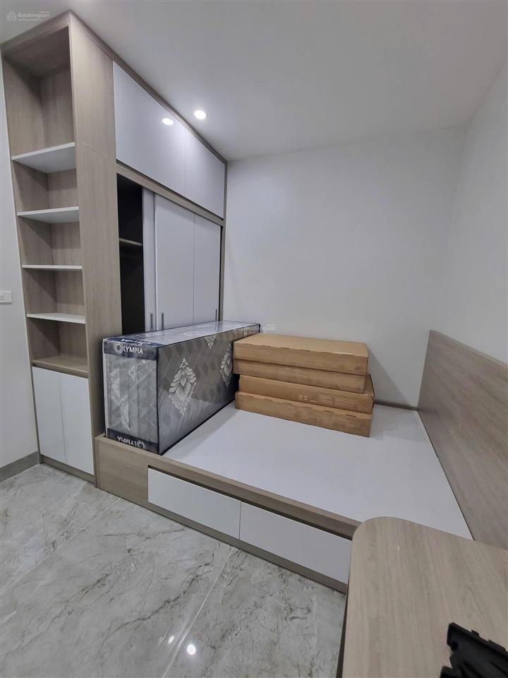 Cho thuê căn hộ đủ đồ  phố ái mộ (gần bv tâm anh) trường, chợ tiện ích bạt ngàn 2 phòng ngủ 1 pk