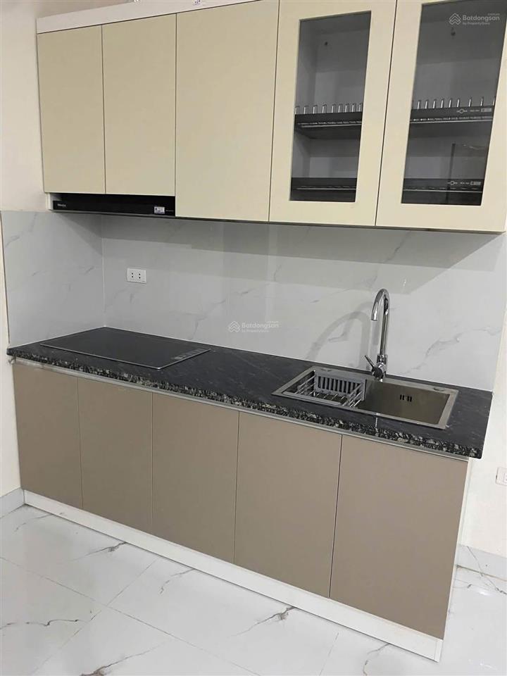 Cho thuê căn hộ khép kín tại ngọc thụy  1 phòng ngủ  1 phòng khách full nội thất