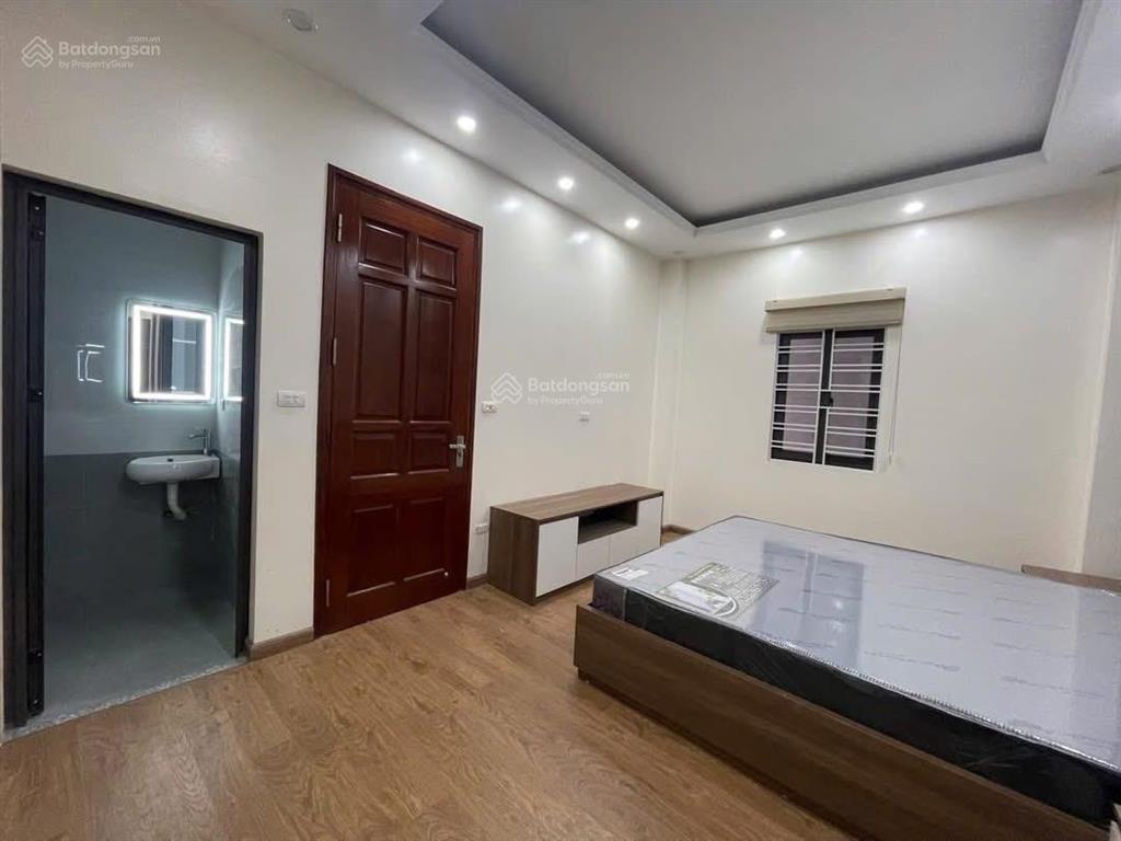 Cho thuê phòng khép kín ngọc lâm  full nội thất  thang máy