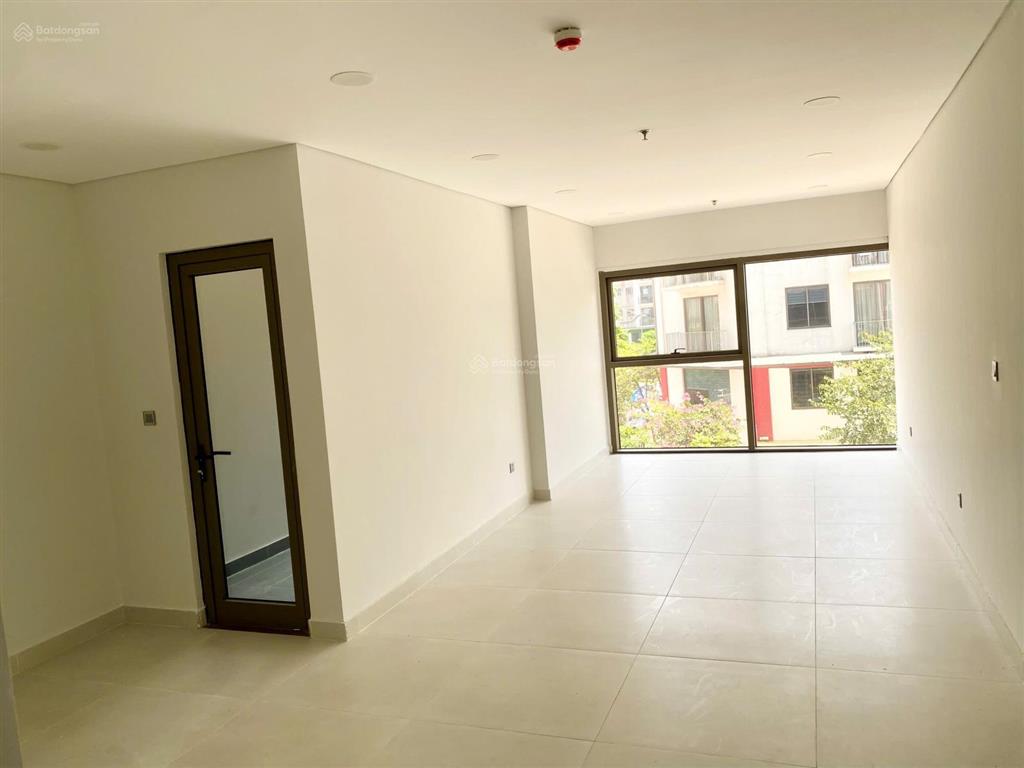 Cho thuê cc mini khai sơn  40  đối diện cv khai sơn  nội thất cơ bản  giá 5tr/tháng
