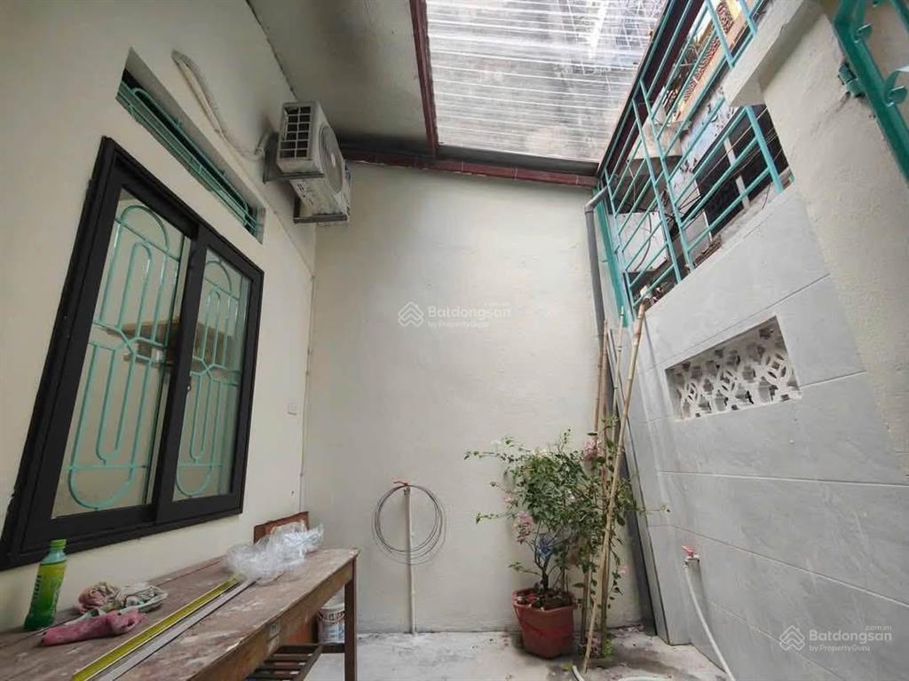 Cho thuê nguyên căn nhà ngọc thụy  ô tô qua nhà  cạnh cc học viện hậu cần