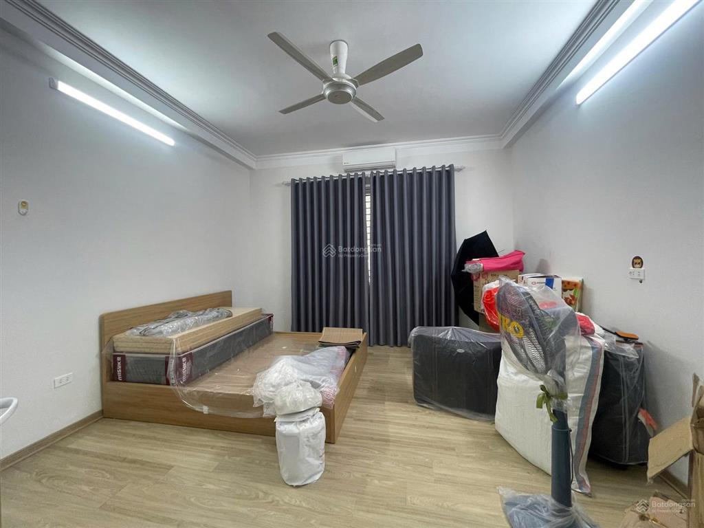 Siêu phẩm long biên cách hồ ái mộ & bồ đề vài bước chân 5 tầng full nội thất xịn giá tốt