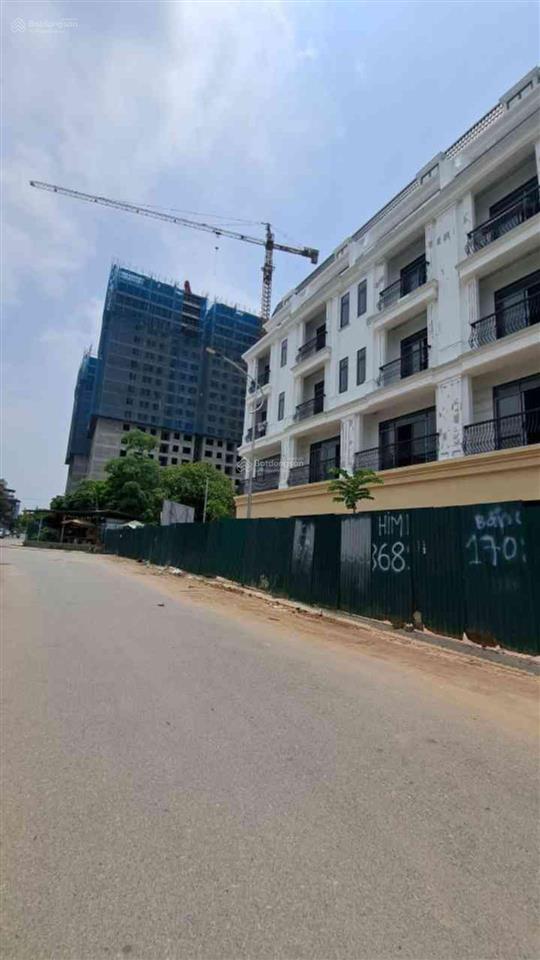 Chủ cần bán gấp mặt phố gia quất  vỉa hè 3 m  hx himlam  60m2  giá 13 tỷ ctl mạnh